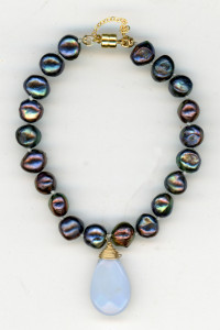 Blue Lace Agate and Peacock Pearl Bracelet