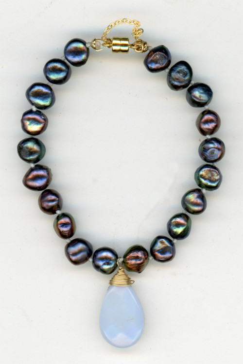 Blue Lace Agate and Peacock Pearl Bracelet
