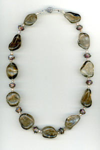Smoky Quartz & Rose Bead Necklace Smoky Quartz & Rose Bead Necklace